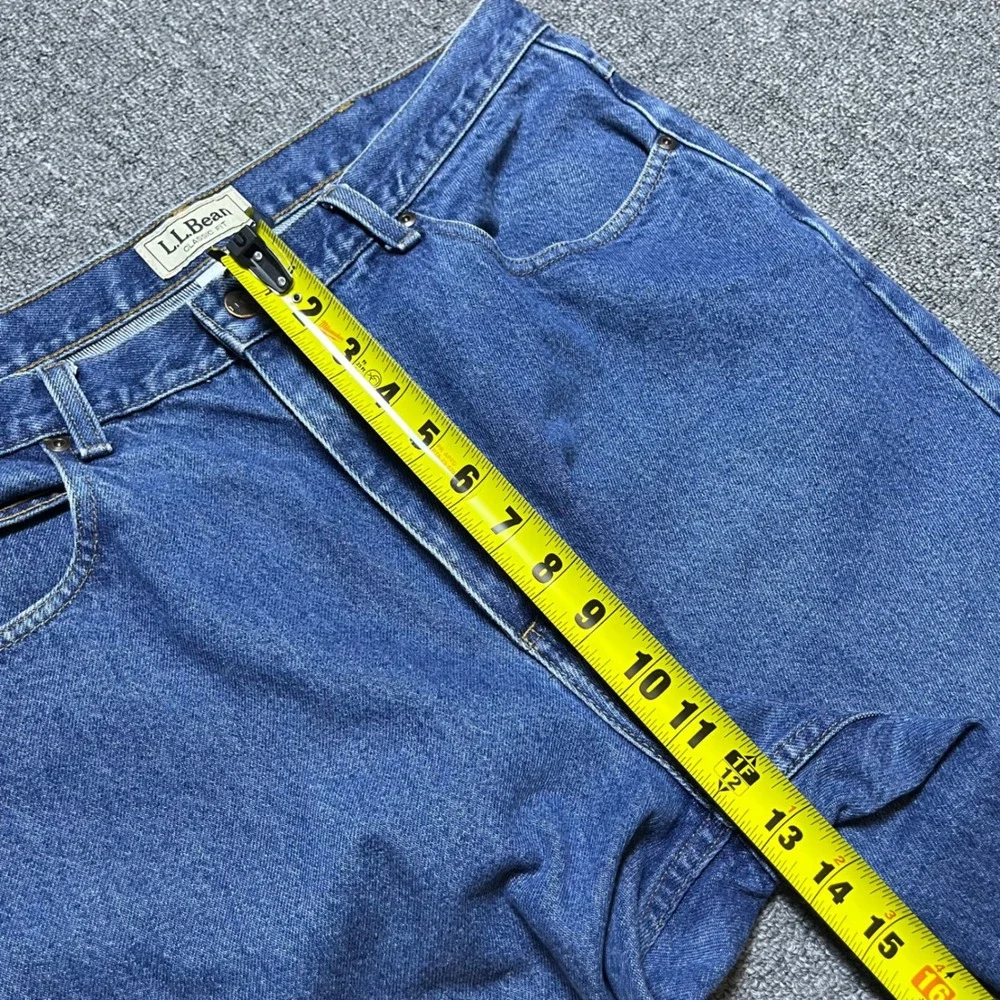 L.L. Bean Classic Fit Jeans 36x36 Blue Denim Straight Leg Mens Pants